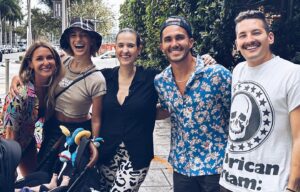 Alexa PenaVega Instagram - Love this familia!!! Made some amigos en Miami. ♥️♥️♥️