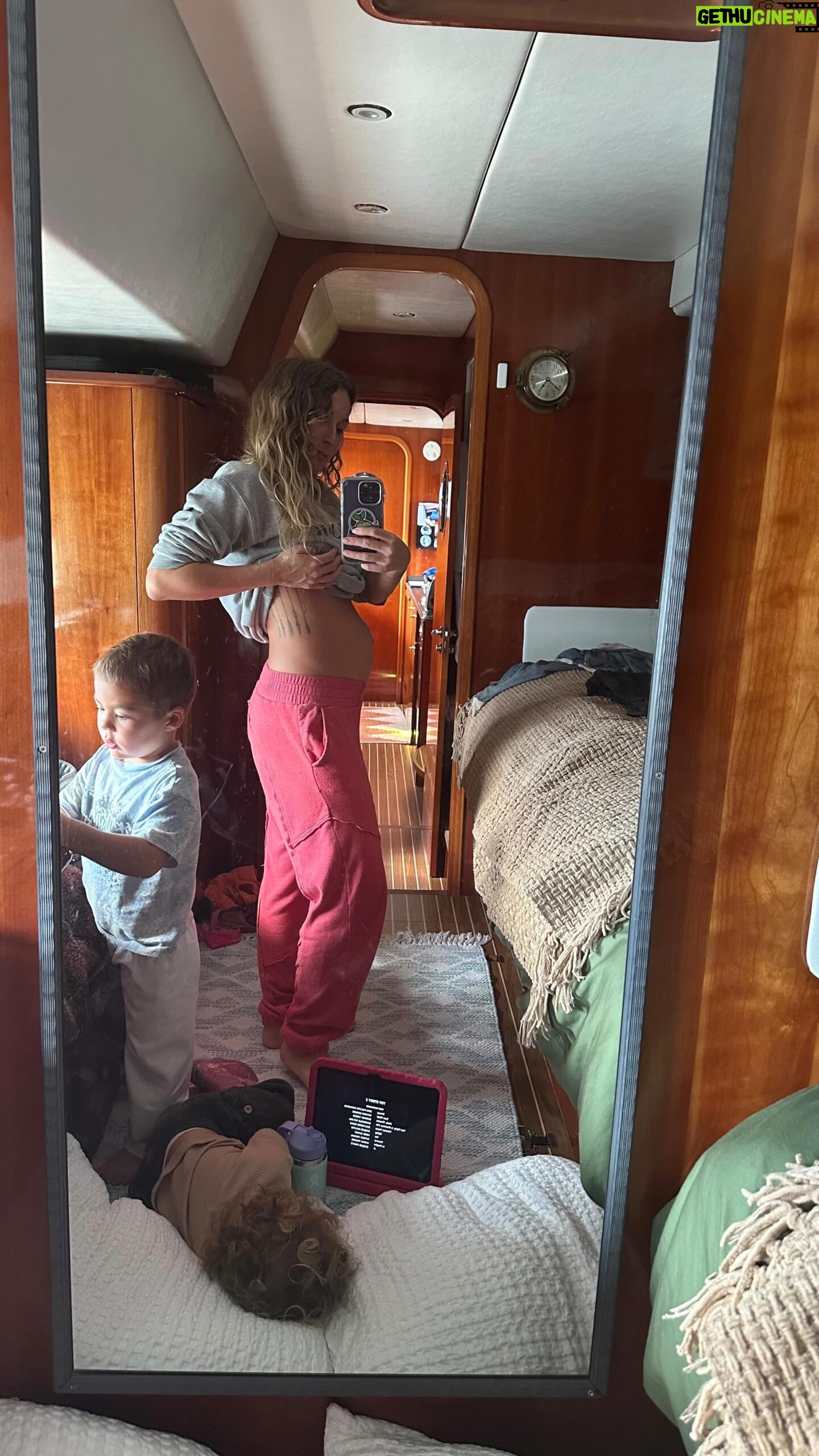 Alexa PenaVega Instagram - #2 Pregnancy Vlog. In this episode I talk about Our big pregnancy scare. How important it is to strengthen our bodies before, after and during pregnancy and how God gave us peace to get through this season of uncertainty. (For those who want to know who is helping me strengthen my core @jeneppfit )
