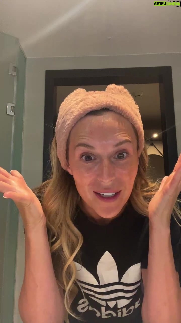Alexa PenaVega Instagram - Hi!!! Let’s catch up!