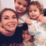 Alexa PenaVega Instagram - That last photo of Kingston though 🤣