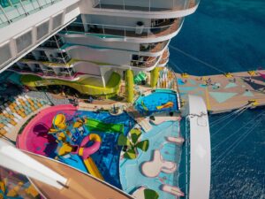 Alexa PenaVega Instagram - Icon you were unreal. The most incredible ship we’ve ever seen. Truly the ultimate family vacation. Just WOW. @royalcaribbean we needed more than 3 days… can we come back? ❤️ #iconoftheseas
