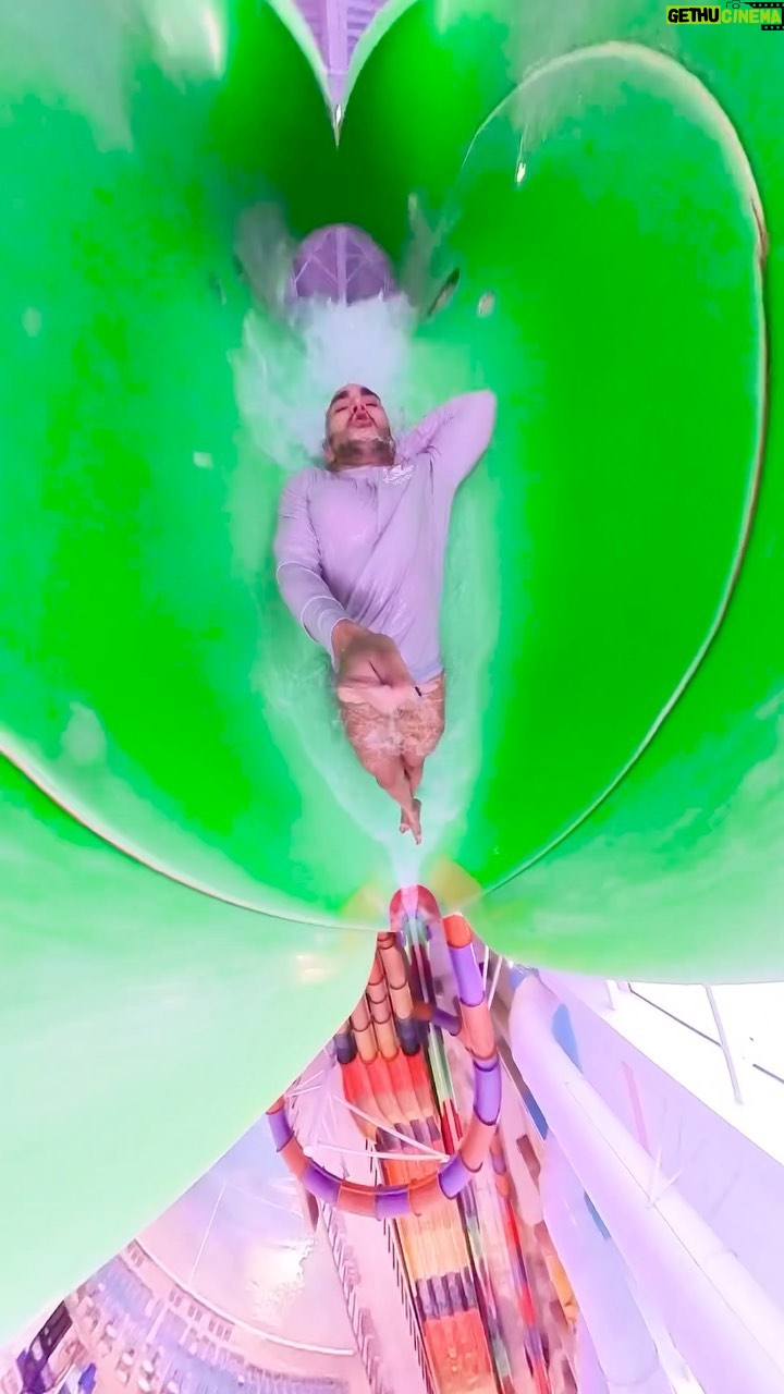 Alexa PenaVega Instagram - FAMILIA!!!!! THIS FRIDAY, July 28th is National Waterpark Day!!! (Our boys are counting down the days!) Come spend it @kalahariresorts Home to America’s Largest Indoor Waterparks Four awesome locations, just a short drive or flight away: Wisconsin, Ohio, Pennsylvania and Texas. It really is a blast for the whole family! Use PROMO CODE WATERPARK valid ONLY on National Waterpark Day to save up to 30% off your next stay or $10 on day passes! Check my link in bio to learn more! #lovekalahari #makemorememories #nationalwaterparkday #ad