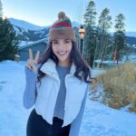 Alexandra Botez Instagram – Stole this hat in white elephant