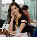 Alexandra Botez Instagram - Just trying to play some good chess