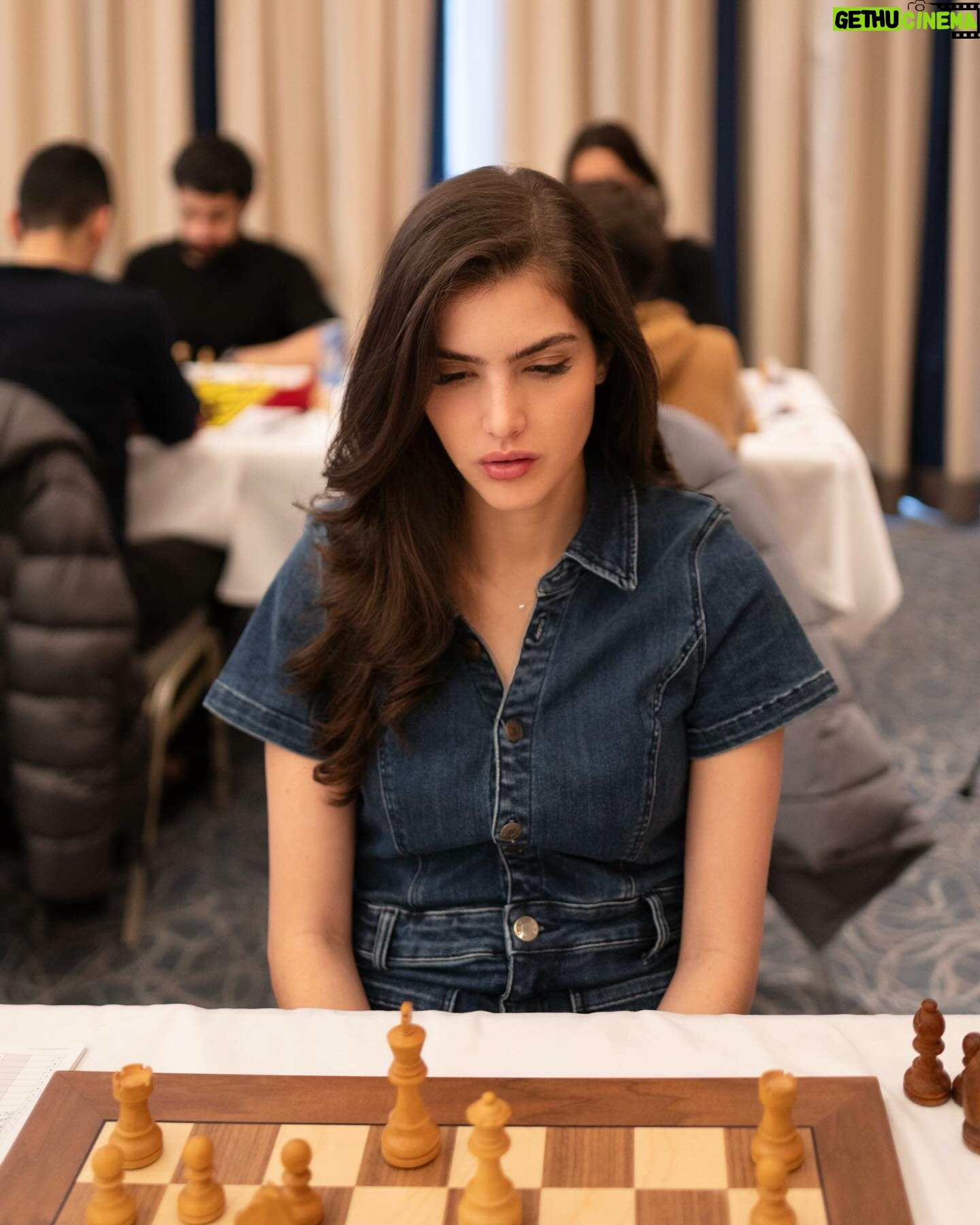 Alexandra Botez Instagram - Chess photo dump!! Next tournament in less than a week 🫡
