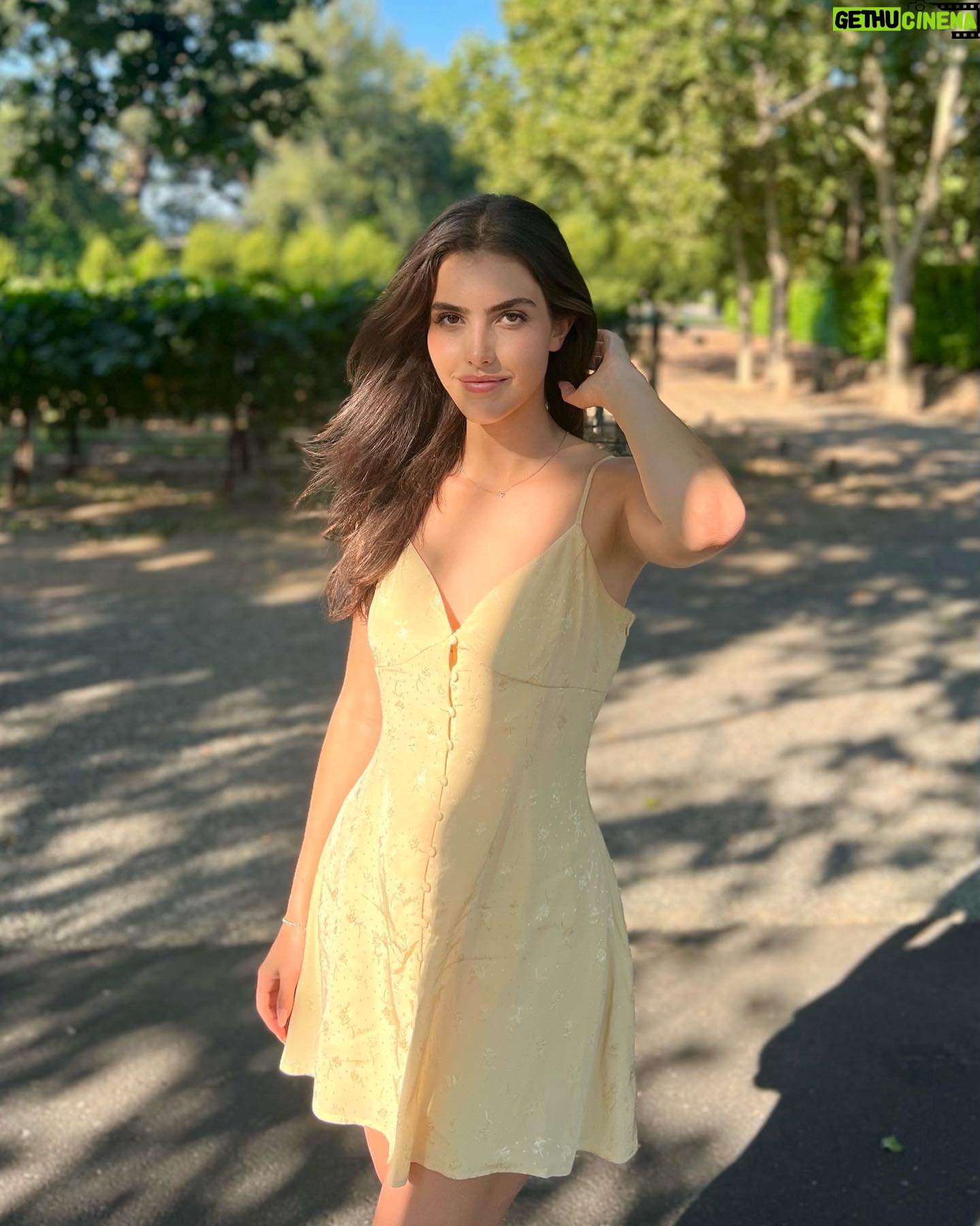 Alexandra Botez Instagram - Wine country, very nice, I like