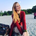 Alexandra Breckenridge Instagram - What a fun day! Vancouver in the summer is absolutely the best ♥️🇨🇦