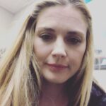 Alexandra Breckenridge Instagram - #momlife #breastfeeding 2018