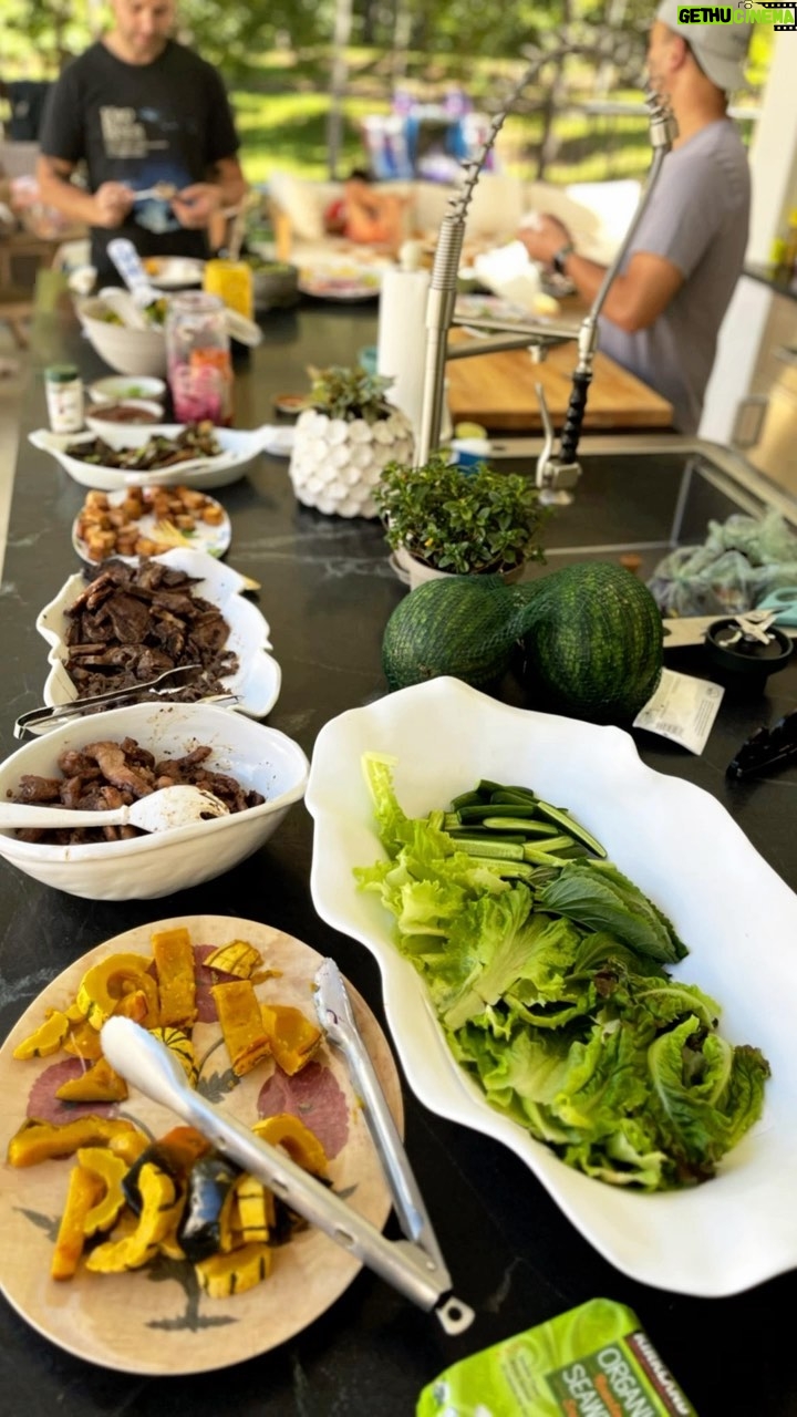 Alexandra Breckenridge Instagram - Nothing more fun than getting together with friends and cooking :-). We had a Korean barbecue weekend with Korean chicken, and shabu shabu steak, marinated and tofu. The dressing carrot ginger miso from Gwyneth Paltrow‘s cookbook. It’s all good.