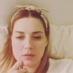 Alexandra Breckenridge Instagram - Happy holidays y’all Special shout out to parents with children of all ages ❤️ bless