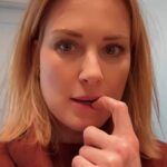 Alexandra Breckenridge Instagram – Alex and Zibby pretend to pack for season 6 #virginriver