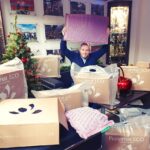 Alexey A. Petrukhin Instagram - #Surprise 🤗 Мы со Ждуном дождались наконец-то 🙋‍♂️ Один из лучших подарков на Новый год своим родным и близким - это #здоровье, это Pranamat ECO 👈 Вы ещё можете успеть заказать и получить к новому году или Рождеству! Посмотрите страничку @pranamateco и убедитесь как это круто! Это должно быть у всех, у кого есть спина, и поверьте, стоит только попробовать и Вы - фанат этого массажа! Ну и повторюсь, это лучший выбор для подарка, потому что он полезный, приносит море удовольствия, легкость, энергию, отличное настроение! Понравится всем! #Подарок, которым будут пользоваться и постоянно благодарить! Приобрести этот #гаджет для #ЗОЖ и начать здоровый образ жизни можно на @pranamateco 👈 Просто закажите онлайн и избавьте себя от пробок и очередей 😉 Вы знаете, что я #рекомендую только то, что #проверено временем 👌 #pranamateco #pranamat #health #энергия #польза #удовольствие Улица Правды