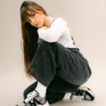 Alexia Mori Instagram - CE SOIR 20H PRÉCOMMANDE DU NOUVEAU MODÈLE ! La vente se terminera le mardi 9 avril à 23h. www.alexiamorishop.com Prendre sa taille habituelle ! 149,90€ Crédit photo : @clairepenotphotographe