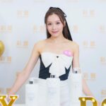 Ali Lee Instagram – @choifunghong_hk 特意推出 #爽身粉味沐浴露 沐浴時散發淡淡嬰兒香氣，為每次沐浴注入幸福感，令人勾起兒時回憶🛁 

#choifung  #JOSERISTINE #babypowder #showergel #JOSERISTINEBabyPowderShowerGel #madeinhongkong 
#彩豐 #彩豐行 #爽身粉味沐浴露　
#溫和配方 #香港製造  #爽身粉
