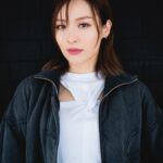 Ali Lee Instagram - 最近的日以繼夜 令健忘的我更覺善忘 唯獨不忘去分享我所喜愛的🖤 @isabelmarant #IsabelMarant #IsabelMarantSS24 #OskanMoon