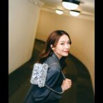 Ali Lee Instagram – Christmas is around the corner🎄🎄let’s sparkle like glitter✨

@SandroParis 
#SandroParis #SandroHoliday #FallWinter23 #FW23