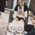Ali Lee Instagram – 迎春接福 
今天的太陽是新的 ☀️

這些都是
能讓我持續快樂的 :)

#goodvibes 
#ALife
