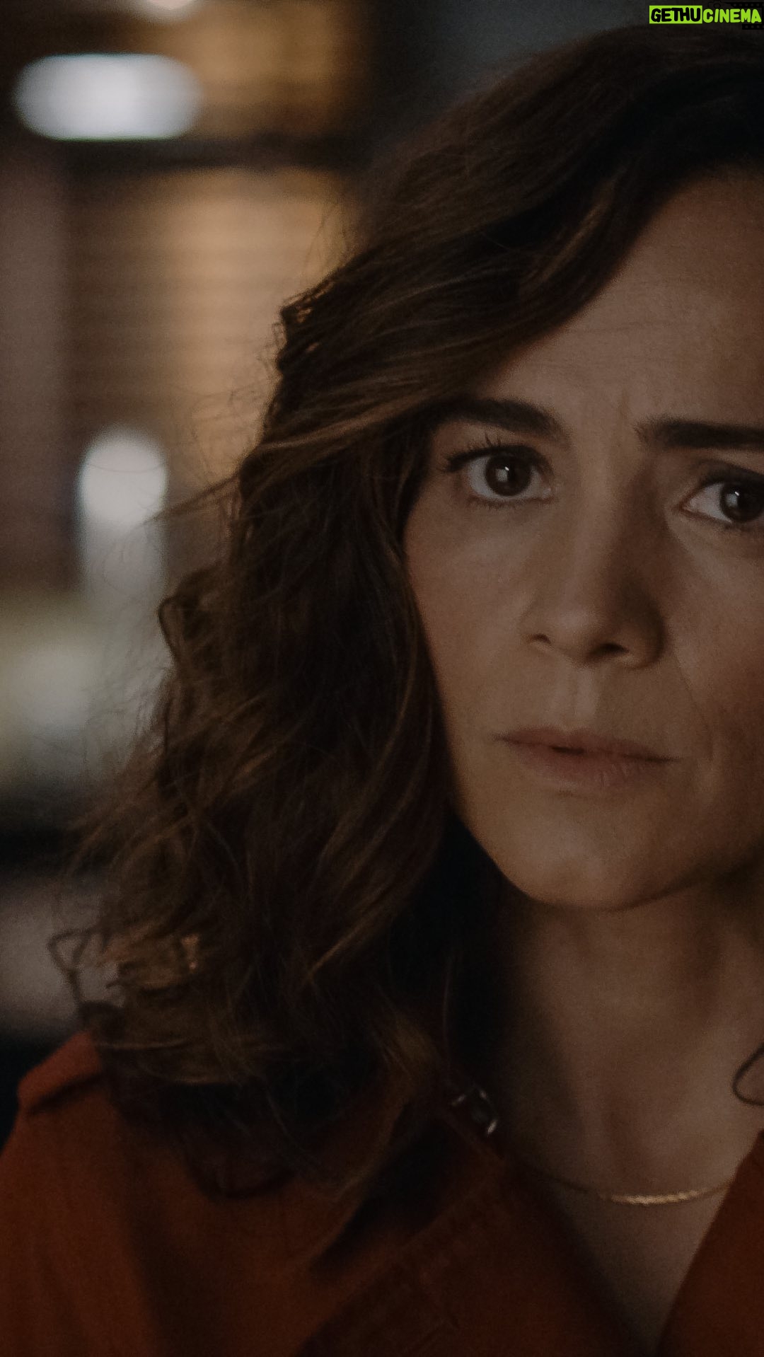 Alice Braga Instagram - Episode #3 of #DarkMatter is now available on @appletv Things are gonna get quite intense ⚡️