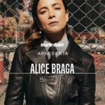 Alice Braga Instagram - Na frente, por trás e ao redor das câmeras há 20 anos – ou mais precisamente desde os 3, quando acompanhava a mãe em sets de filmagem –, nossa estrela de capa Alice Braga, em ensaio com looks da coleção Dior Pre Fall 24, discute sexualidade, maternidade, aborto, equidade de gênero e os intricados desafios da era do streaming, além de comentar sua estreia em uma nova série neste mês. Leia em #MarieClaireBrasil Diretora de redação @mariaritaalonso Captação de vídeo e direção de fotografia @deko__ e @ag.newyork Montagem @isa_valentini Entrevista @mariaritaalonso e @mariliakodic Styling @anawainer (@agencia_an) Direção de moda @larissalucchese Tratamento de imagem @taugeretouch Beleza maquiagem @shaynagold (@thewallgroup) com produtos @diorbeauty Beleza cabelo @sky.kxm (@theonly.agency) Produção executiva @vandecazimmermann Assistente de styling @aranhacat Assistente de fotografia @flaviomelgarejo Alice Braga veste @Dior coleção Pre Fall 24 Agradecimentos @guilgermeliggeri e @pedromirrib