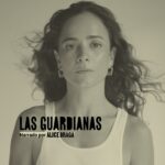 Alice Braga Instagram – El pódcast de ‘Las Guardianas’ 🌎 está narrado por @alicebraga, quien va entrelazando las extraordinarias historias de lucha y resistencia de quienes defienden el territorio y preservan saberes ancestrales que se resisten a desaparecer.

Alice es una actriz brasileña nominada en distintas ocasiones a ‘Mejor Actriz’ por el Gran Premio del Cine Brasileño. Comenzó su carrera en su país natal y gracias a su talento participó en grandes filmes nominados por @theacademy como ‘Ciudad de Dios’ (2002) de los Kátia Lund y Fernando Meirelles.

Aunado a su carrera como actriz, Alice tiene un gran compromiso con el medio ambiente.🌿 Actualmente es embajadora de @greenpeace y apoya a distintos proyectos en favor de la defensa de la naturaleza

“Me siento muy honrada y bendecida de ser parte de este maravilloso proyecto y de poder multiplicar la voz de estas mujeres. Estas son historias inspiradoras de resistencia -que necesitamos desesperadamente-, no solo para ellas, sino para todos nosotros. Es sólo una cuestión de tiempo para que las semillas de las voces de estas increíbles mujeres crezcan y florezcan. Por ahora, mantenemos la línea y permanecemos unidos. Ellas son el futuro”.
– @alicebraga.