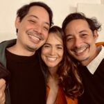 Alice Braga Instagram - Sobre um dia feliz. De risadas, abraços, moda, cerveja e muita colaboração. Um dia dos que mais gosto, na cidade que mais amo. Obrigada @stellaartoisbrasil e @neriage_ pelo convite lindo e potente Obrigada a todxs que ajudaram essa jornada corrida, criativa e feliz