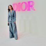 Alice Braga Instagram - #tbt An incredible day celebrating art, Marlene Dietrich and feminism. @mariagraziachiuri is absolutely brilliant and inspiring. @dior • Dia incrível celebrando arte, Marlene Dietrich e feminismo Maria Grazia Chiuri é absolutamente brilhante e inspiradora @marieclairebr 🖤