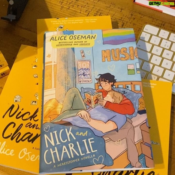 Alice Oseman - 465.3K Likes - My novella NICK AND CHARLIE is out in the US/Canada in hardcover on Jan 3rd 2023 and I finally have a copy of it!!! I am actually obsessed with how this cover turned out. Perfect snuggly cosy Nick and Charlie vibes!!! ☀️🌙
You can preorder now from most book retailers!