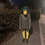 Alice Oseman Instagram - pesky bee #dhmis #donthugmeimscared #halloween