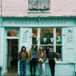Alice Oseman Instagram – Thank you so much to everyone who came to see me on my little book tour this week, and thank you to the bookshops for having me!! It was so lovely to meet so many readers (and cute dogs!!) 📚