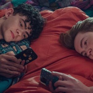 Alice Oseman Instagram - Some new season 2 stills for you! Less than 4 hours till the trailer drops 😭🍂