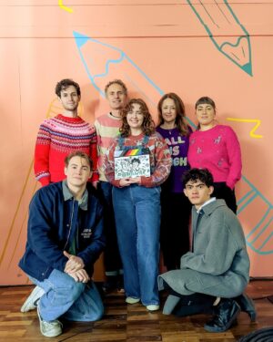 Alice Oseman Instagram - That’s a wrap on Heartstopper season 2! It’s been an incredibly intense few months on set with many new challenges for the cast and crew, but everyone rose to those challenges with such passion and skill and determination. Huge thanks to every single member of the cast and crew - everyone has worked ridiculously hard and given it their all, and for that I am eternally grateful. This season is going to be so magical and I can’t wait to get started on post-production! 🍂🌈