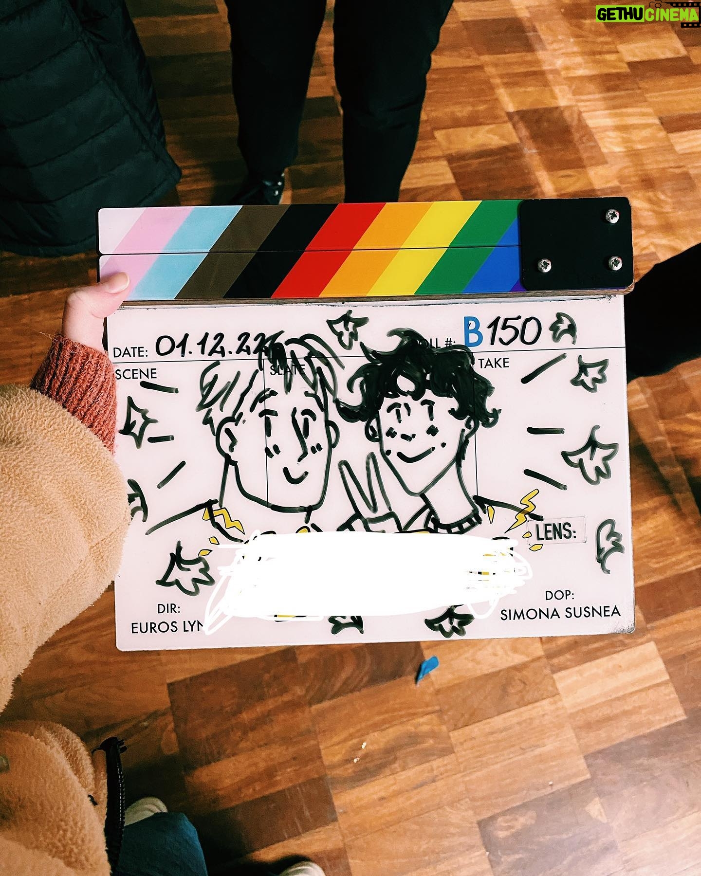 Alice Oseman - 857.6K Likes - That’s a wrap on Heartstopper season 2! It’s been an incredibly intense few months on set with many new challenges for the cast and crew, but everyone rose to those challenges with such passion and skill and determination. Huge thanks to every single member of the cast and crew - everyone has worked ridiculously hard and given it their all, and for that I am eternally grateful. This season is going to be so magical and I can’t wait to get started on post-production! 🍂🌈