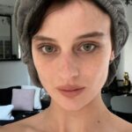 Alice Pagani Instagram - on mission for my own peace