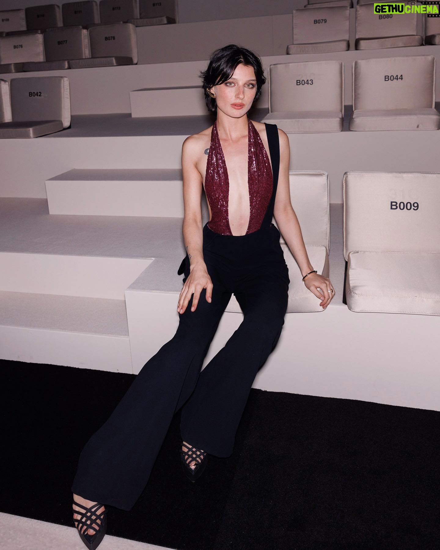 Alice Pagani Instagram - from ONE NIGHT ONLY Venezia by @giorgioarmani ✨ #ArmaniPrivé @armanibeauty #armanibeauty #makeup #adv