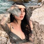 Alice Pagani Instagram – autumn in the sea 🍂