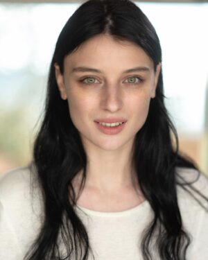 Alice Pagani Instagram - new Headshots in London 📸