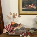 Alice Pagani Instagram - 2023 is starting and we have been furnishing our new country house for weeks. Our puppies love the new fireplace and yesterday we cooked chestnuts in it. It was magical. I am grateful that I spent these holidays in a warm house and for receiving so much love.