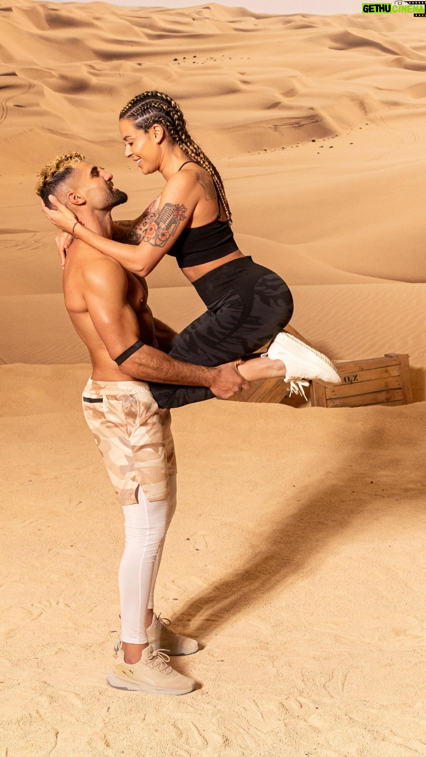 Alicia « Shanna » Kress Instagram - Au final je sais pas si on peut valider ce challenge ou pas du tout 🤔?