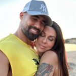 Alicia « Shanna » Kress Instagram – Bientôt 3 ans déjà 😍🙏🏼

Qui l’aurait cru ? 🤫
Rencontrer son âme sœur c’est tellement incroyable au quotidien 😍🙏🏼 pas tous les jours facile 😂 mais … l’amour grandit tous les jours et le notre est juste magique 🙏🏼

♥️Et vous depuis combien de temps êtes-vous en couple ?

PS : puisque c’est un post partagé moi aussi je vous dis 2 mots 😝 je vous souhaite de trouver votre moitié, celle pour qui vous avez été mis sur cette terre ♥️ 

#couplelove #couplephotography #hug