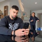 Alicia « Shanna » Kress Instagram - La dernière fait mal 🤕 #challenge #trust #mywife #couplelove #couplegoal #couplefun