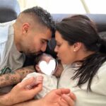 Alicia « Shanna » Kress Instagram – On a décidé de vous partager notre vie et c’est vrai qu’aujourd’hui on vous poste beaucoup de choses en mode naturel, parce qu’en vérité on s’en fou d’avoir un max de like ou autre on sait comment ça marche mais on a juste envie d’être nous et de partager notre vie avec vous tel que nous sommes ♥️ #simple 
Bonne soirée à tous 

#bonheur #amour #love #family