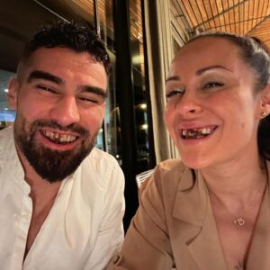 Alicia « Shanna » Kress Instagram - Un moment en amoureux qui a failli mal finir 😂
Ça fait du bien de se retrouver ❤️
Bon week-end à tous les amis 

Retrouvez l’intégralité de notre petite escapade dans notre dernier vlog le lien est dans notre bio 👍