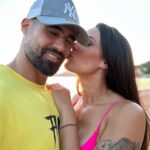 Alicia « Shanna » Kress Instagram – Bientôt 3 ans déjà 😍🙏🏼

Qui l’aurait cru ? 🤫
Rencontrer son âme sœur c’est tellement incroyable au quotidien 😍🙏🏼 pas tous les jours facile 😂 mais … l’amour grandit tous les jours et le notre est juste magique 🙏🏼

♥️Et vous depuis combien de temps êtes-vous en couple ?

PS : puisque c’est un post partagé moi aussi je vous dis 2 mots 😝 je vous souhaite de trouver votre moitié, celle pour qui vous avez été mis sur cette terre ♥️ 

#couplelove #couplephotography #hug