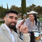 Alicia « Shanna » Kress Instagram – Un moment en amoureux qui a failli mal finir 😂
Ça fait du bien de se retrouver ❤️
Bon week-end à tous les amis 

Retrouvez l’intégralité de notre petite escapade dans notre dernier vlog le lien est dans notre bio 👍