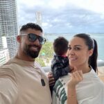 Alicia « Shanna » Kress Instagram – Nouveau vlog dispo sur notre chaîne YouTube 🎬
On est de retour 😌😍
On vous raconte notre 1ere semaine de vacances à Miami ☀️

Vacances, long voyage avec Loüka, retrouvailles 🐶 ça ne s’est pas passé comme prévu 😞🙏🏼

Découverte de miami pour mon namour, Laetitia et Loüka. 
Le lien est dans notre bio et nos stories ☺️

Une grosse pensée à Oreo 💔🙏🏼