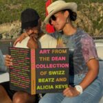 Alicia Keys Instagram - Sneak peak at ‘GIANTS: Art from the Dean Collection of Swizz Beatz and Alicia Keys,’ published by @phaidonpress to accompany our #GiantsBkM exhibition at @brooklynmuseum and on sale June 12th 😍😍😍‼️‼️‼️ 📘Tap to pre-order your copy GIANTS illustrates 100 works by nearly 40 artists and includes exclsusive conversations and interviews with ten legendary artists: Derrick Adams; Kwame Brathwaite’s son, Kwame Samori Brathwaite; Jordan Casteel; Nick Cave; Titus Kaphar; Ebony G. Patterson; Jamel Shabazz; Amy Sherald; Mickalene Thomas; and Kehinde Wiley #GiantsPhaidon Featuring the art of: @asherald @anamibia #BarkleyHendricks #DeanaLawson @rdeborah191 @derrickadamsny @dj_koolherc #EbonyGPatterson #ErnieBarnes @esthermahlanguart #FridaOrupabo @gordonparksfoundation @hankwillisthomas @hassanhajjaj_larache @chinatowntaylor @jamelshabazz @jarvisboyland @basquiatofficial @jlagarrigue @jordanmcasteel @kehindewiley @kennedyyanko @kwamebphoto @lornasimpson @lynetteyiadomboakye #MalickSidibe #MelekoMokgosi @mickalenethomas @nickcaveart @ninachanel @odiliodita #QualeashaWood @radcliffebaileyjr @studio_voltaphoto #TitusKaphar #ToyinOjihOdutola @tschabalalaself #VaughnSpann #zohraopoku