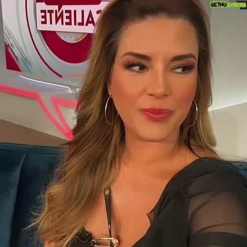 Alicia Machado Instagram - Now @lamesacaliente por @telemundo
