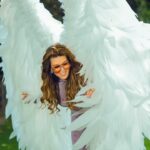 Alicia Machado Instagram - Cuando encuentras el motivo por el cual muchos desean detenerte es cuando se vuelve más poderosa tu conexión con Dios! Cuando desde tu universo puedes ver lo que muchos creen que no te das cuenta, se vuelve muy divertido ver cómo su angustia por apagar tu luz 💡 los enferma de obscuridad ! Yo Aquí 👈🏻 y ustedes Que Hacen ? Desde aquí arriba viéndolo todo y agradeciendo tantas bendiciones ‘ feliz fin de semana ! Los amo ❤️❤️😘🫶