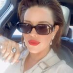 Alicia Machado Instagram - Así comienza mi semana ! Llegando a trabajar y tú ? Mi gente Bella ☀️☀️🙏🏻 Con Todo y vive el ahora ! It’s now #actresslife🎥 #producer #miami #enero2023 #aliciamachado