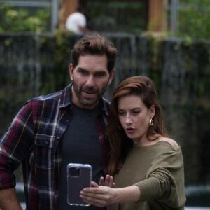 Alicia Machado Instagram - Esta noche los espera La Senadora #alejandraedwards 10pm 9C Por @telemundo Repost from @telemundoseries
•
¡Llegó el viernes! 🤩 Mira cómo se divirtió el elenco de #JuegoDeMentiras detrás de cámaras y no te pierdas esta noche un capítulo IMPACTANTE a las 10PM/9C por Telemundo 🎬 🎥 

#JDM